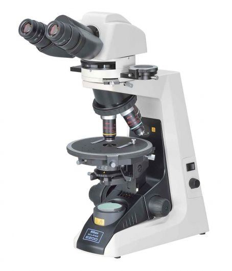 Nikon E200POL