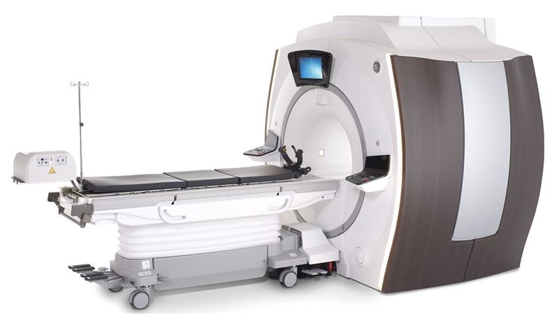 GE Healthcare Optima MR450w GEM
