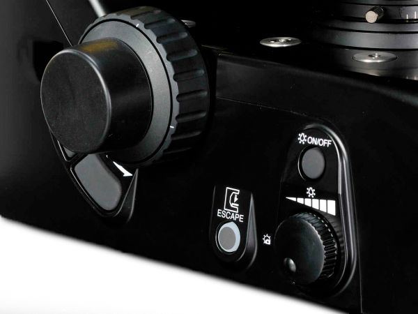 Nikon Ni-E